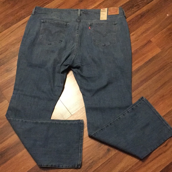 Levi's Classic Bootcut Jeans - Picture 8 of 9